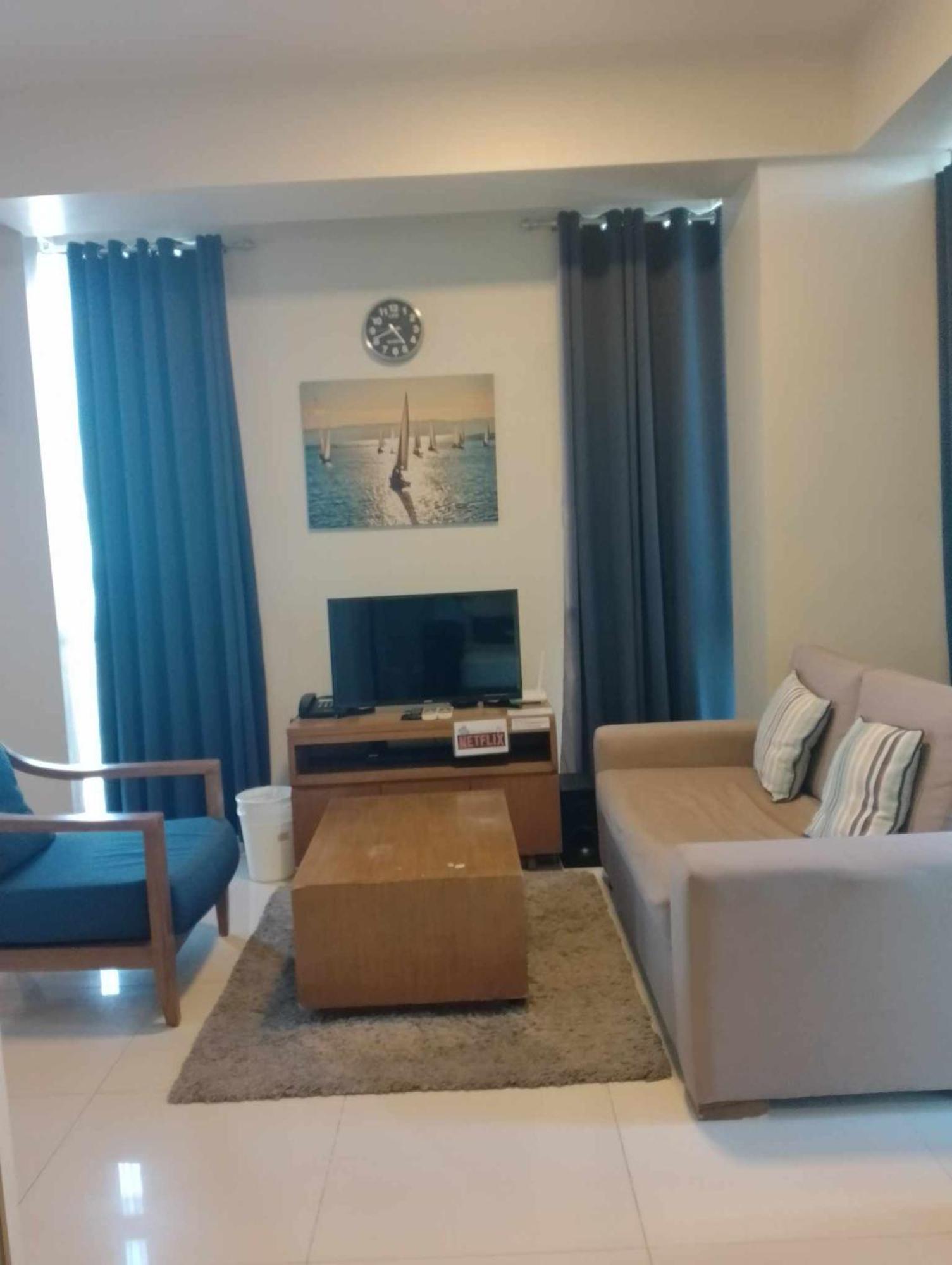 Mactan Newtown Condo With Pool Access マクタン エクステリア 写真